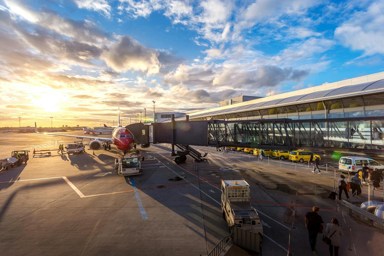 Hidden Holiday Deals: Airline Secrets You Need to Know